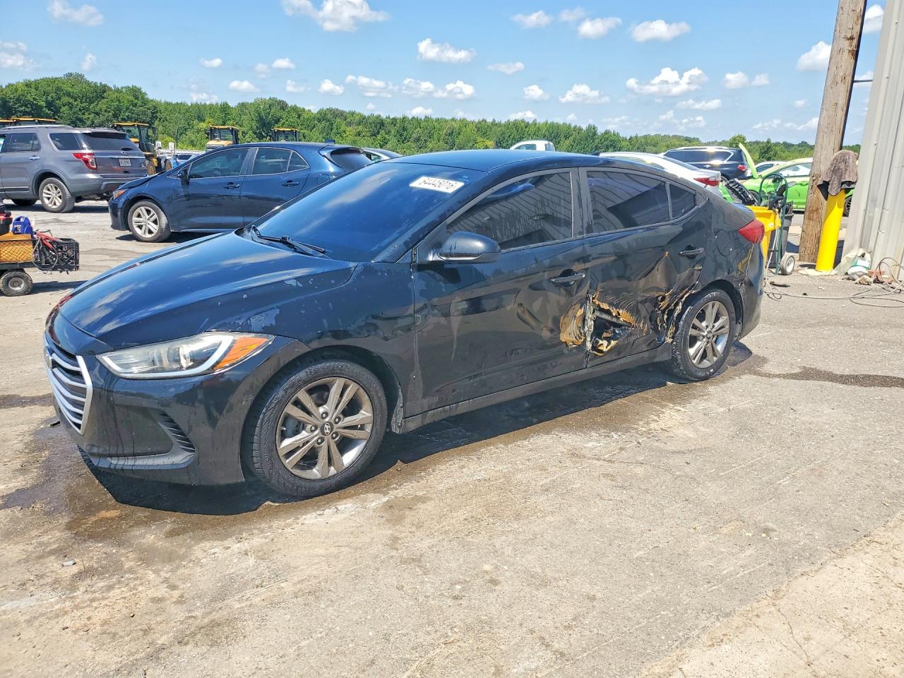 2017 HYUNDAI ELANTRA SE