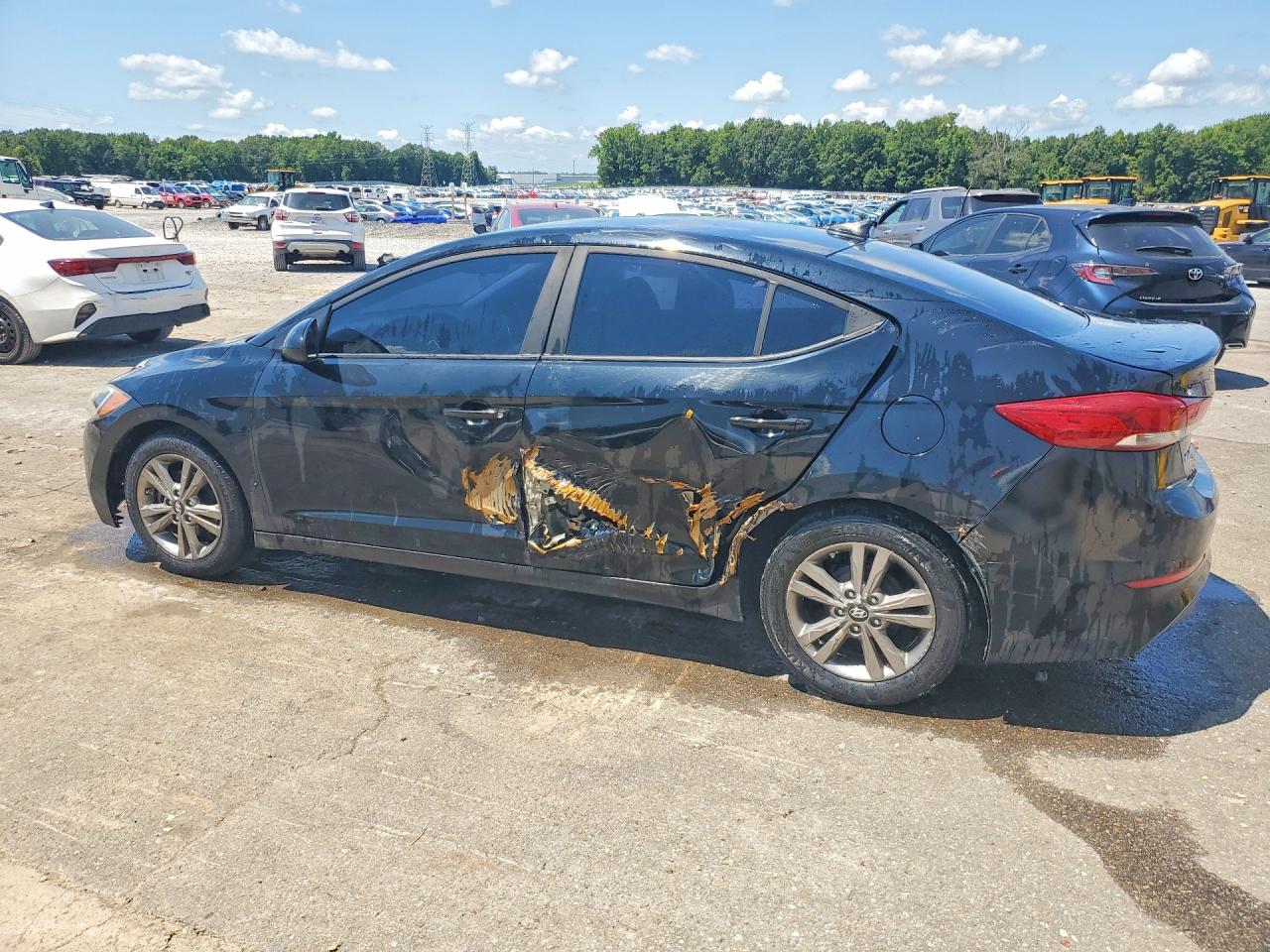 2017 HYUNDAI ELANTRA SE — снимка 2