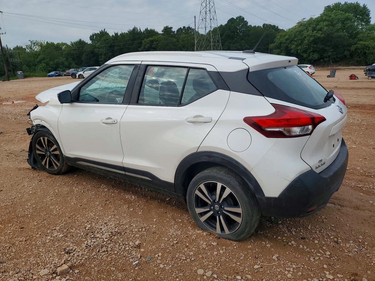2019 NISSAN KICKS S — снимка 2