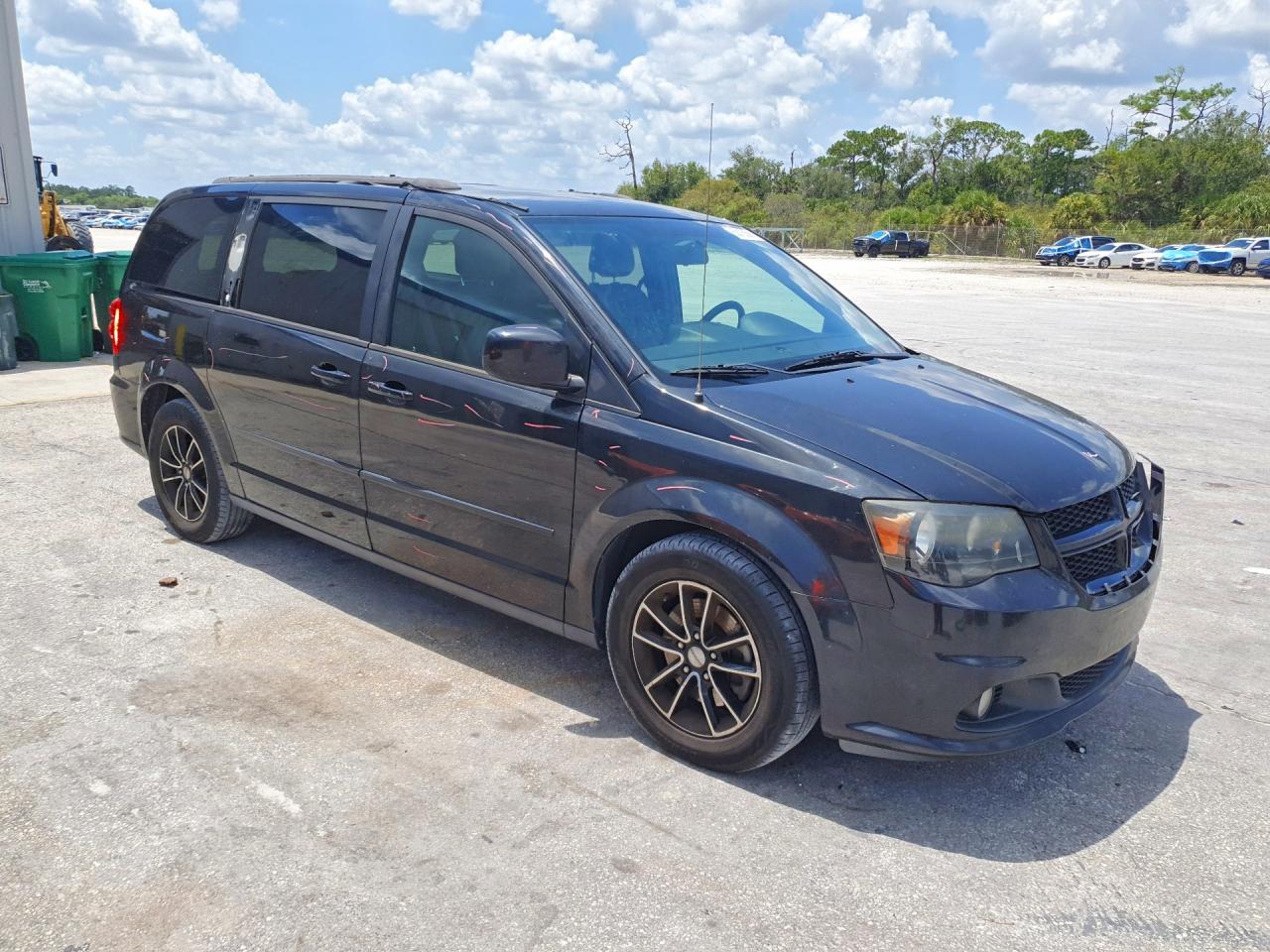 2016 DODGE GRAND CARAVAN R/T — снимка 4