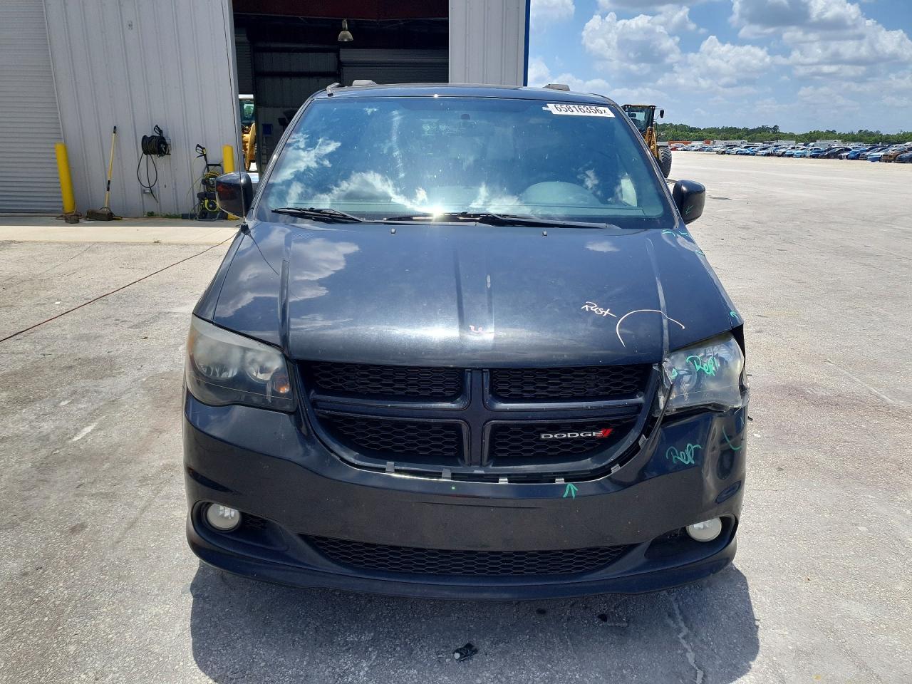 2016 DODGE GRAND CARAVAN R/T — снимка 5