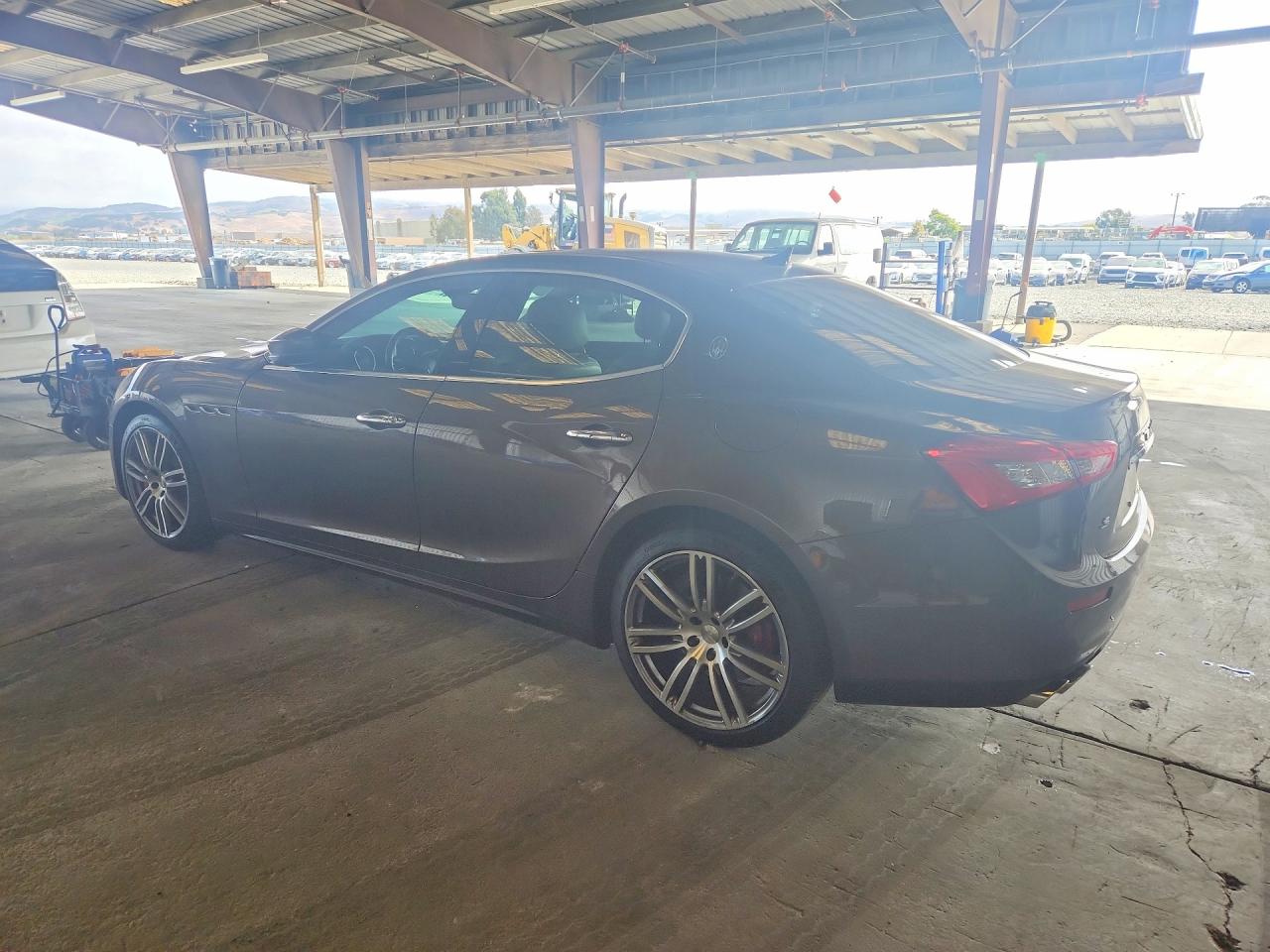 2017 MASERATI GHIBLI S — снимка 2