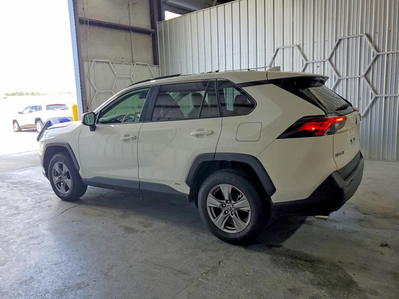 2025 TOYOTA RAV4 LE — photo 2