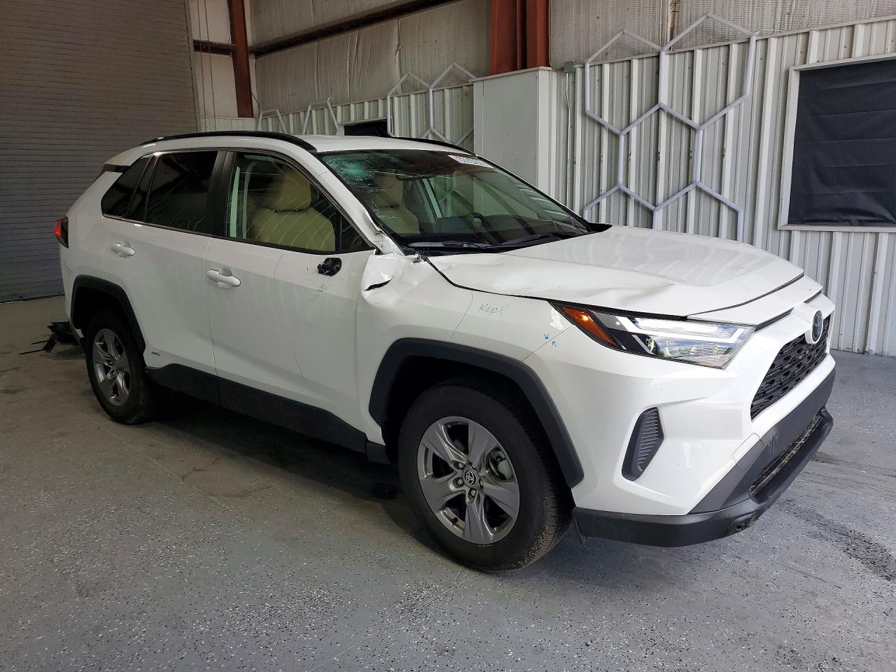 2025 TOYOTA RAV4 LE — photo 4