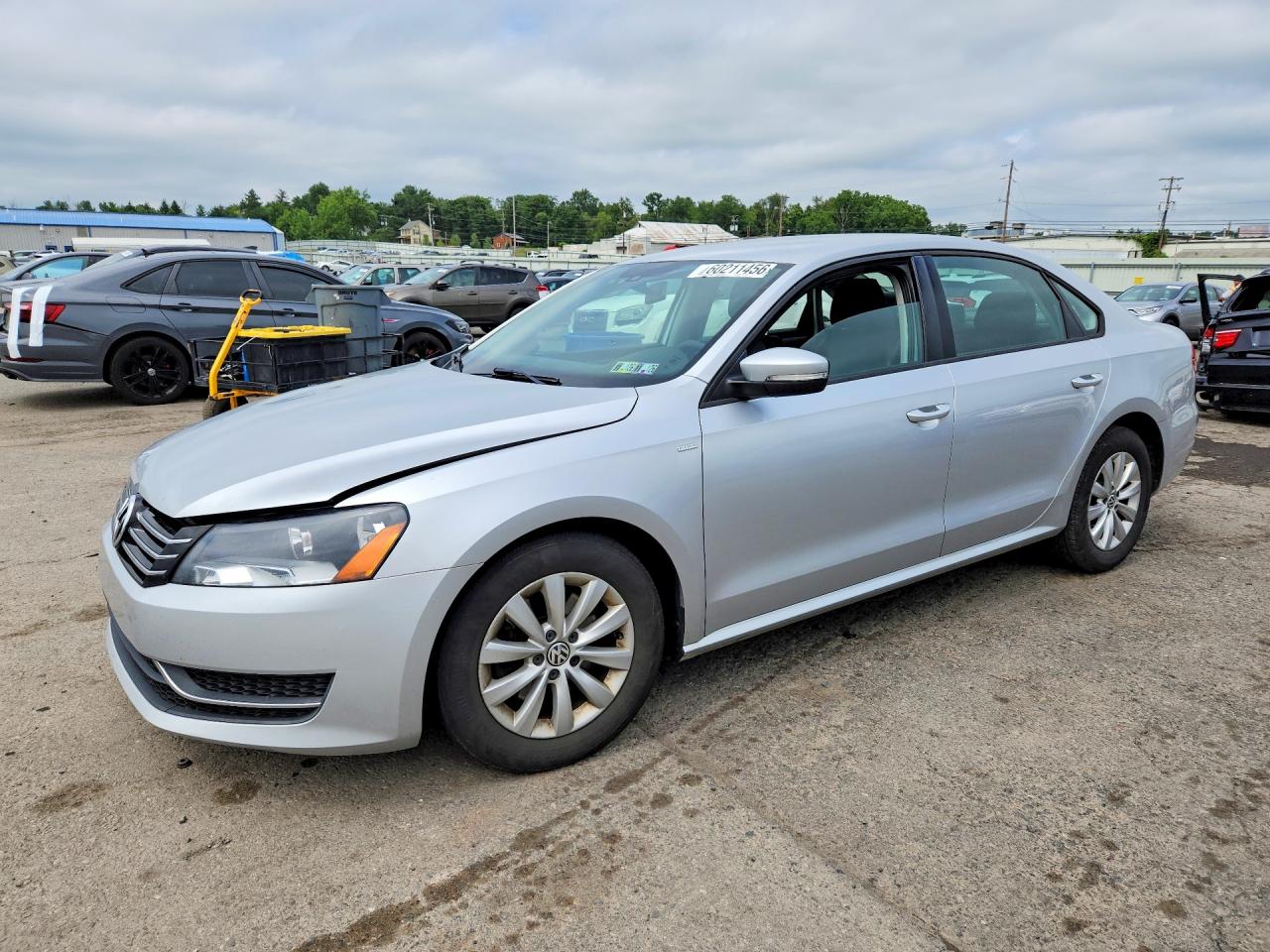 2015 VOLKSWAGEN PASSAT S