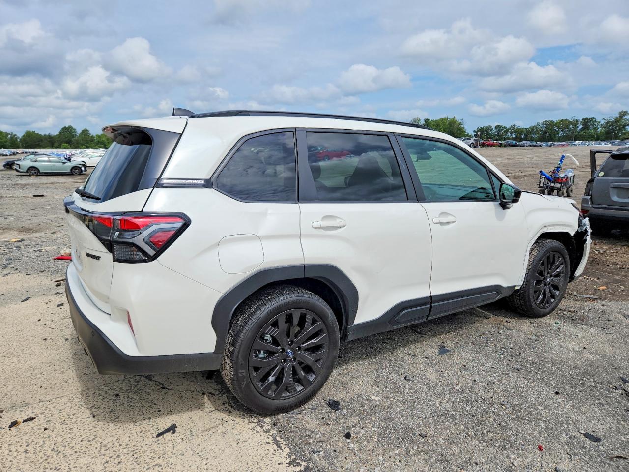 2026 SUBARU FORESTER SPORT — снимка 3