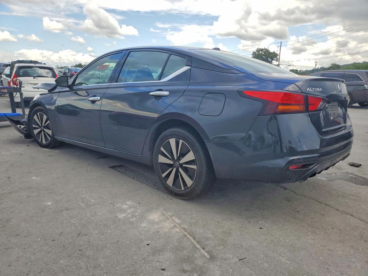 2020 NISSAN ALTIMA SL — снимка 2