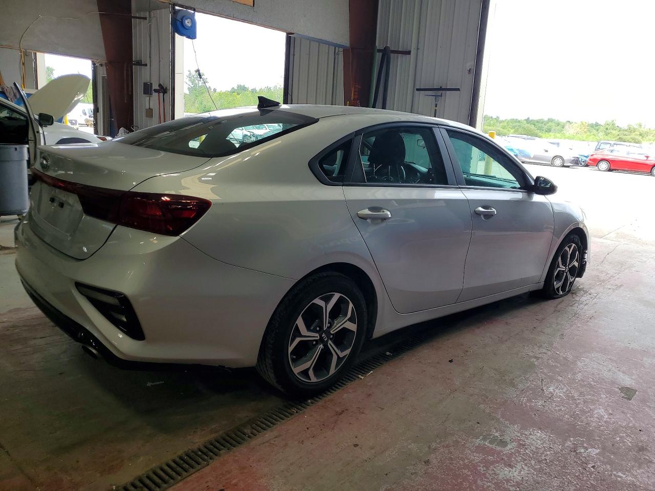2021 KIA FORTE LXS — снимка 3