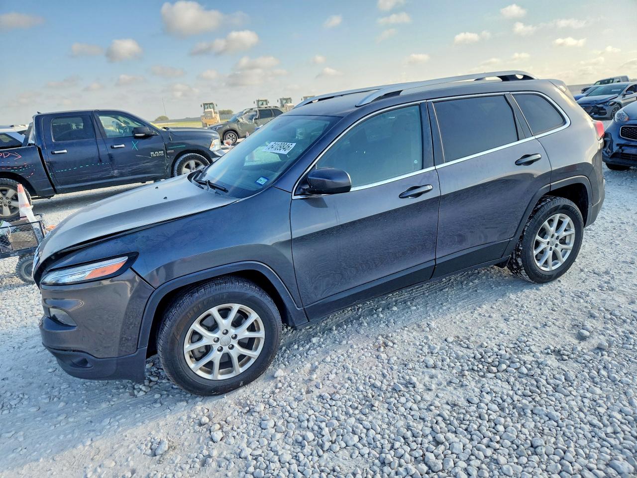 2017 JEEP CHEROKEE LATITUDE