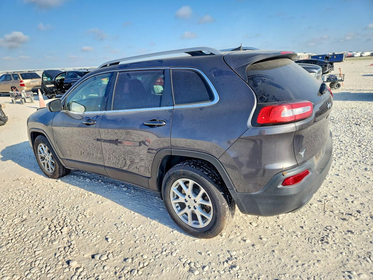 2017 JEEP CHEROKEE LATITUDE — снимка 2