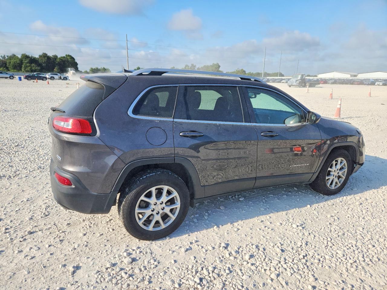 2017 JEEP CHEROKEE LATITUDE — снимка 3