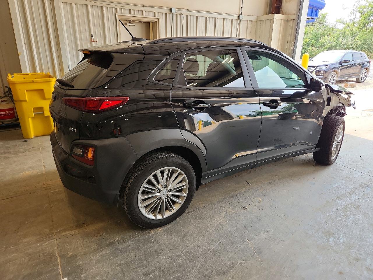 2021 HYUNDAI KONA SEL — снимка 3
