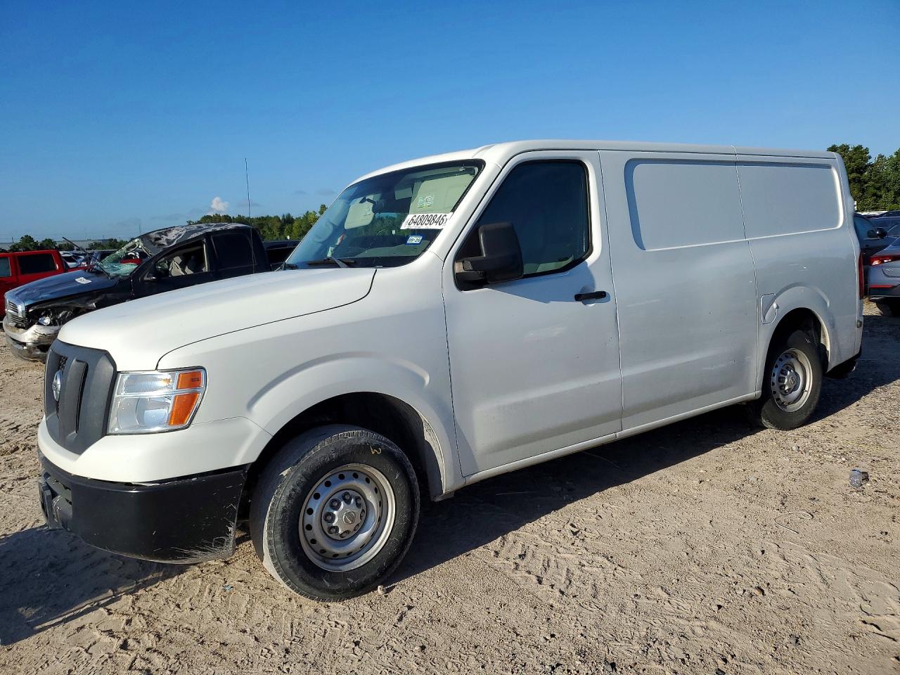 2017 NISSAN NV 2500 HD S