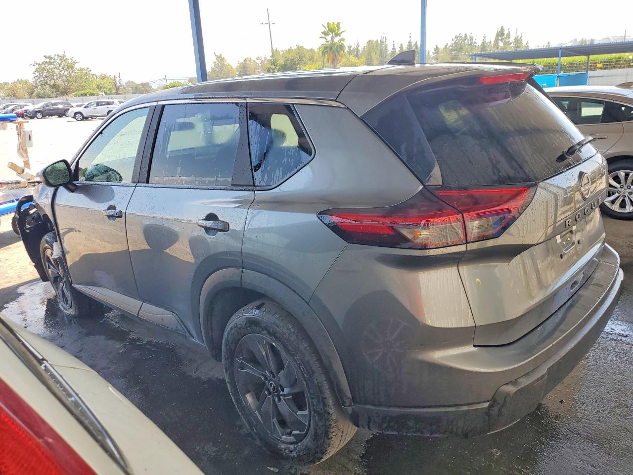 2026 NISSAN ROGUE SV — снимка 2