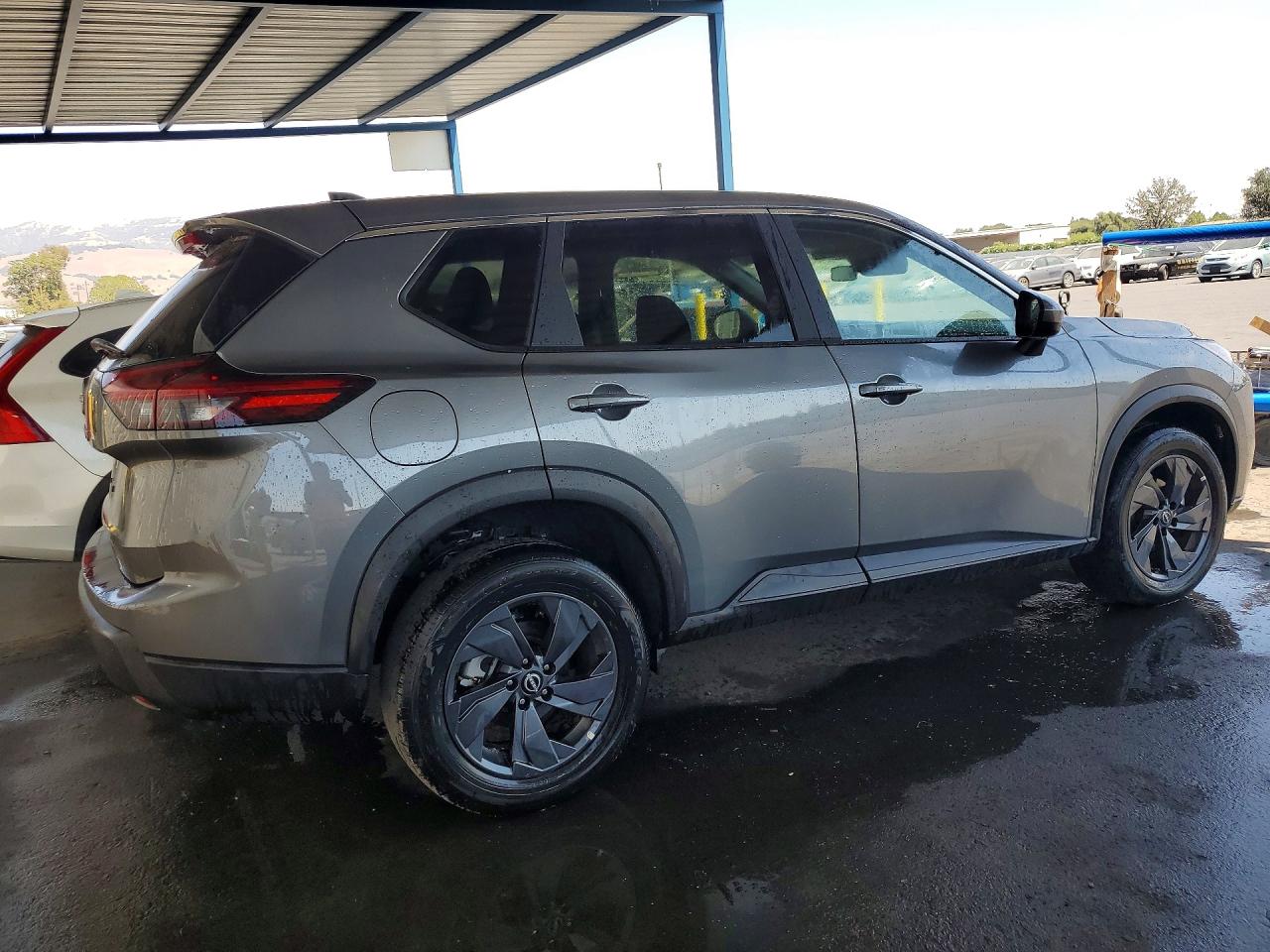 2026 NISSAN ROGUE SV — снимка 3
