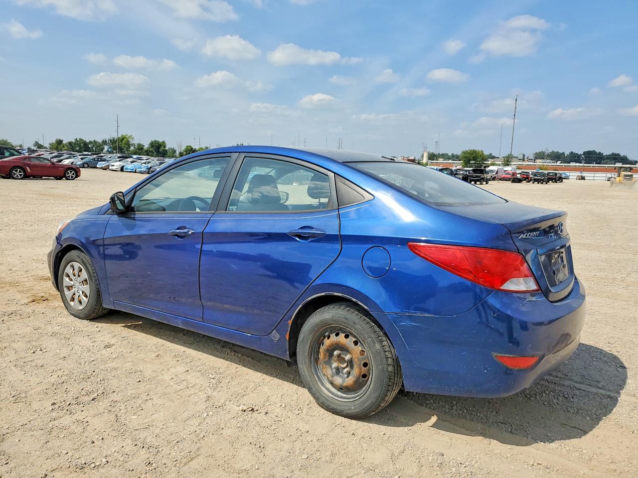 2015 HYUNDAI ACCENT GLS — снимка 2