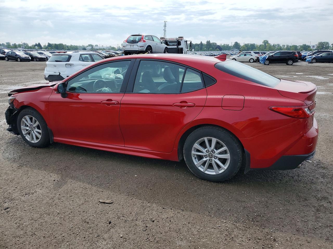2025 TOYOTA CAMRY SE — снимка 2