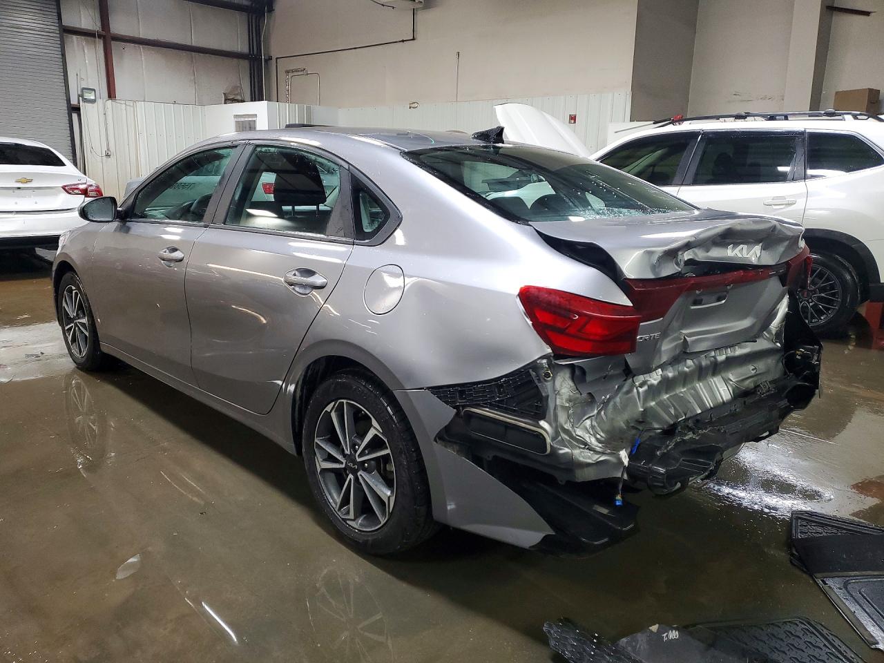 2023 KIA FORTE LXS — снимка 2