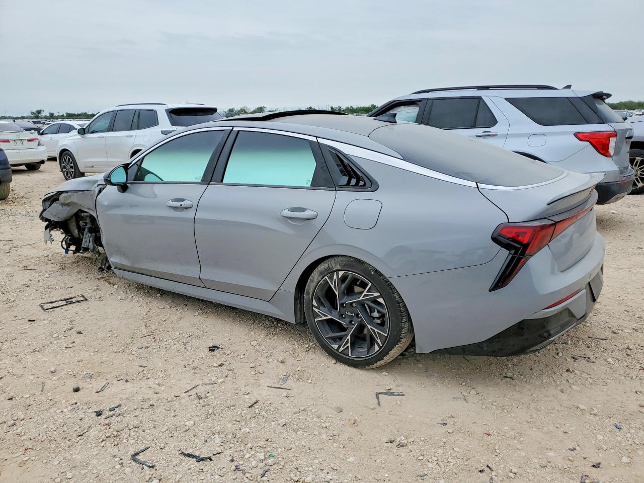 2025 KIA K5 GT LINE — снимка 2