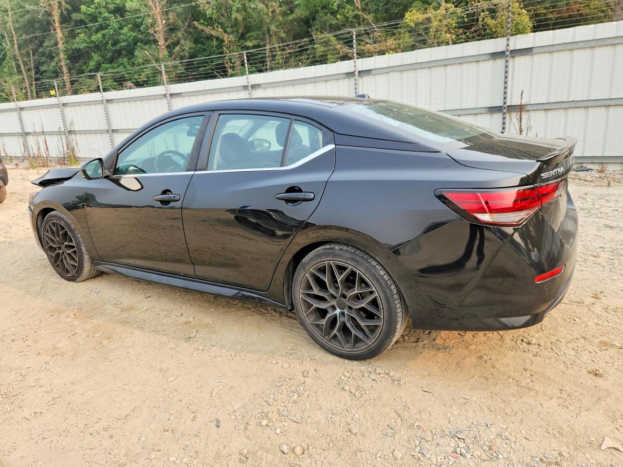2022 NISSAN SENTRA SR — снимка 2