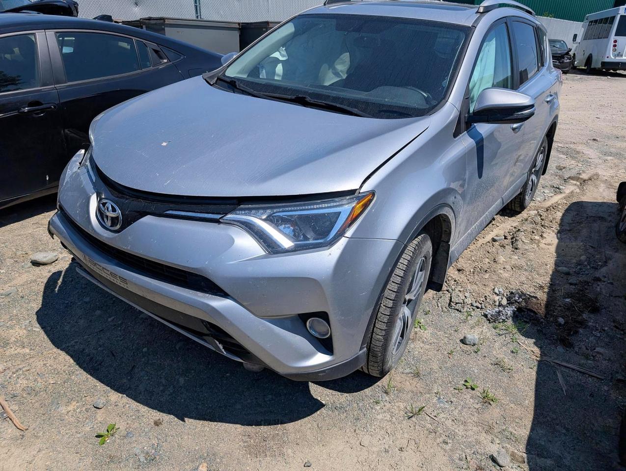 2016 TOYOTA RAV4 XLE