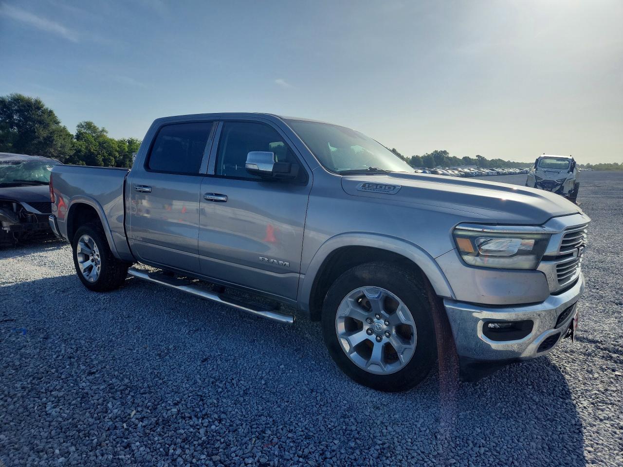 2021 RAM 1500 LARAMIE — снимка 4