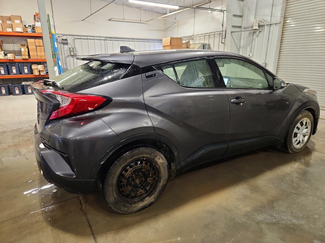 2019 TOYOTA C-HR LE — снимка 3