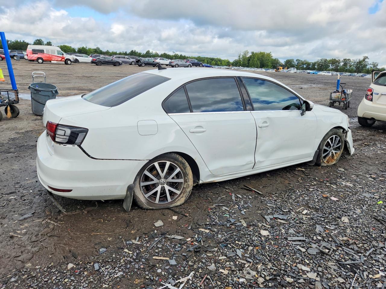 2017 VOLKSWAGEN JETTA SE — снимка 3
