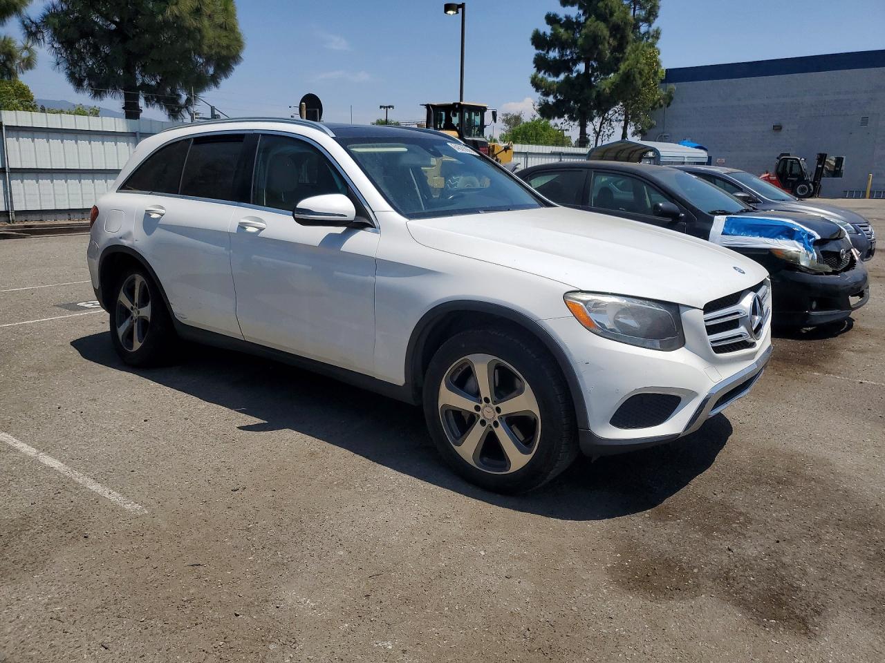2017 MERCEDES-BENZ GLC 300 — снимка 4