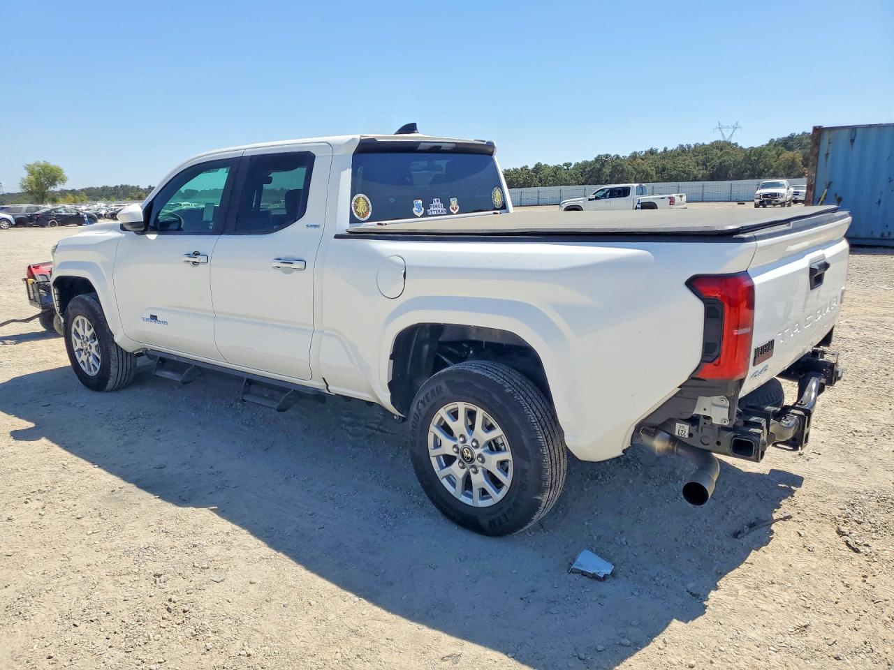 2025 TOYOTA TACOMA SR5 — снимка 2