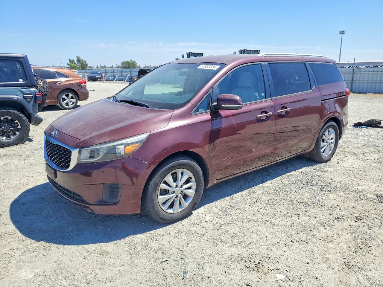2016 KIA SEDONA LX