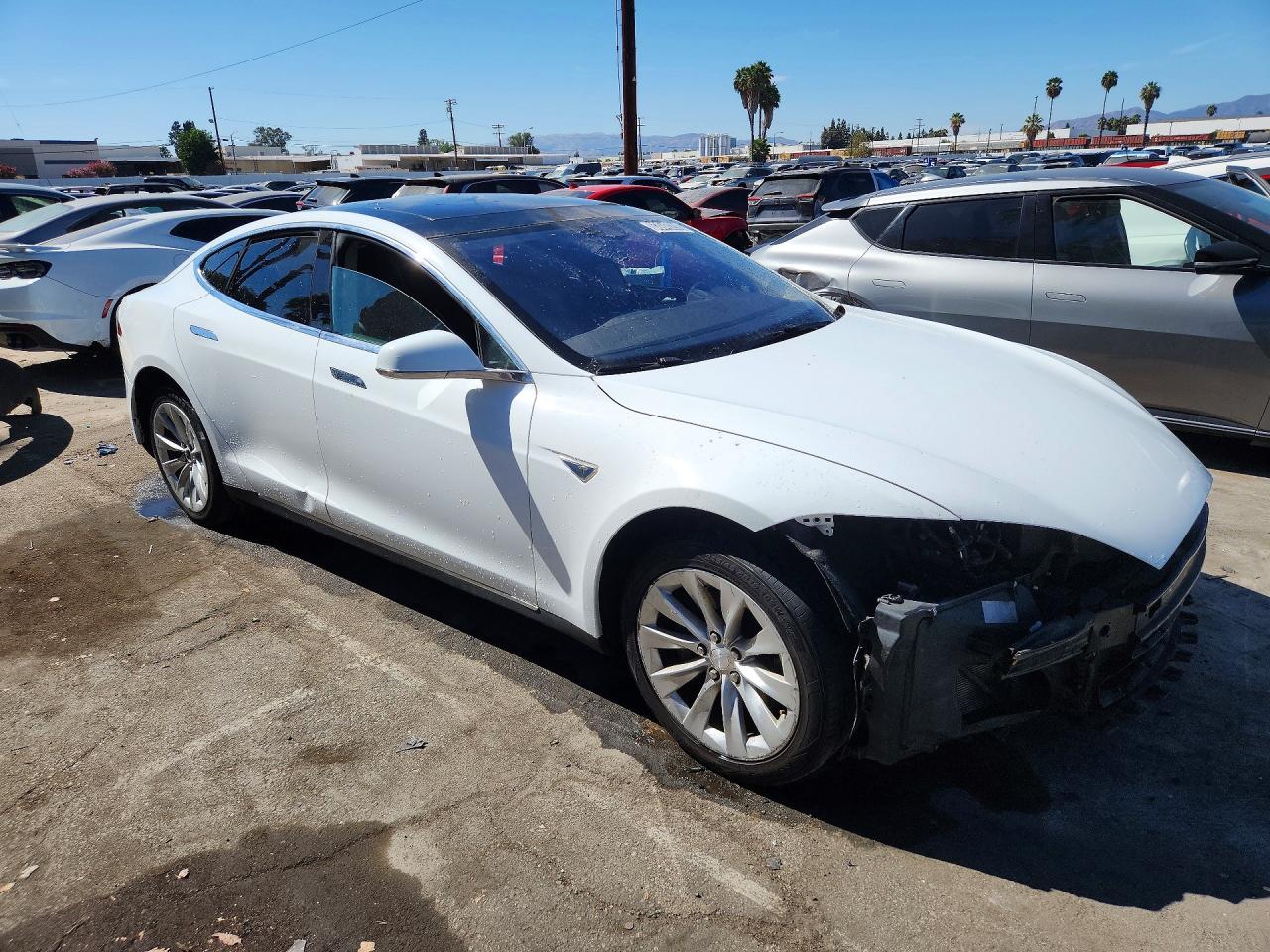 2016 TESLA MODEL S — снимка 4