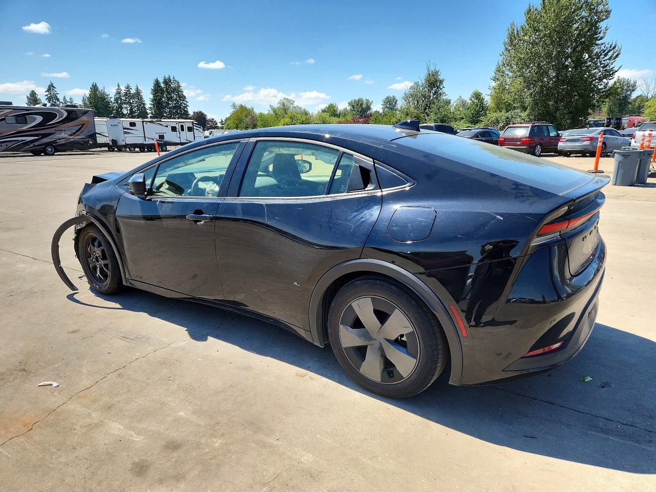 2024 TOYOTA PRIUS LE — снимка 2