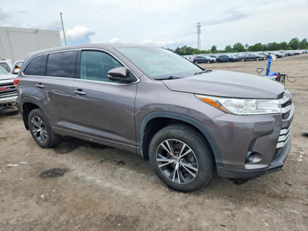 2018 TOYOTA HIGHLANDER LE — снимка 4