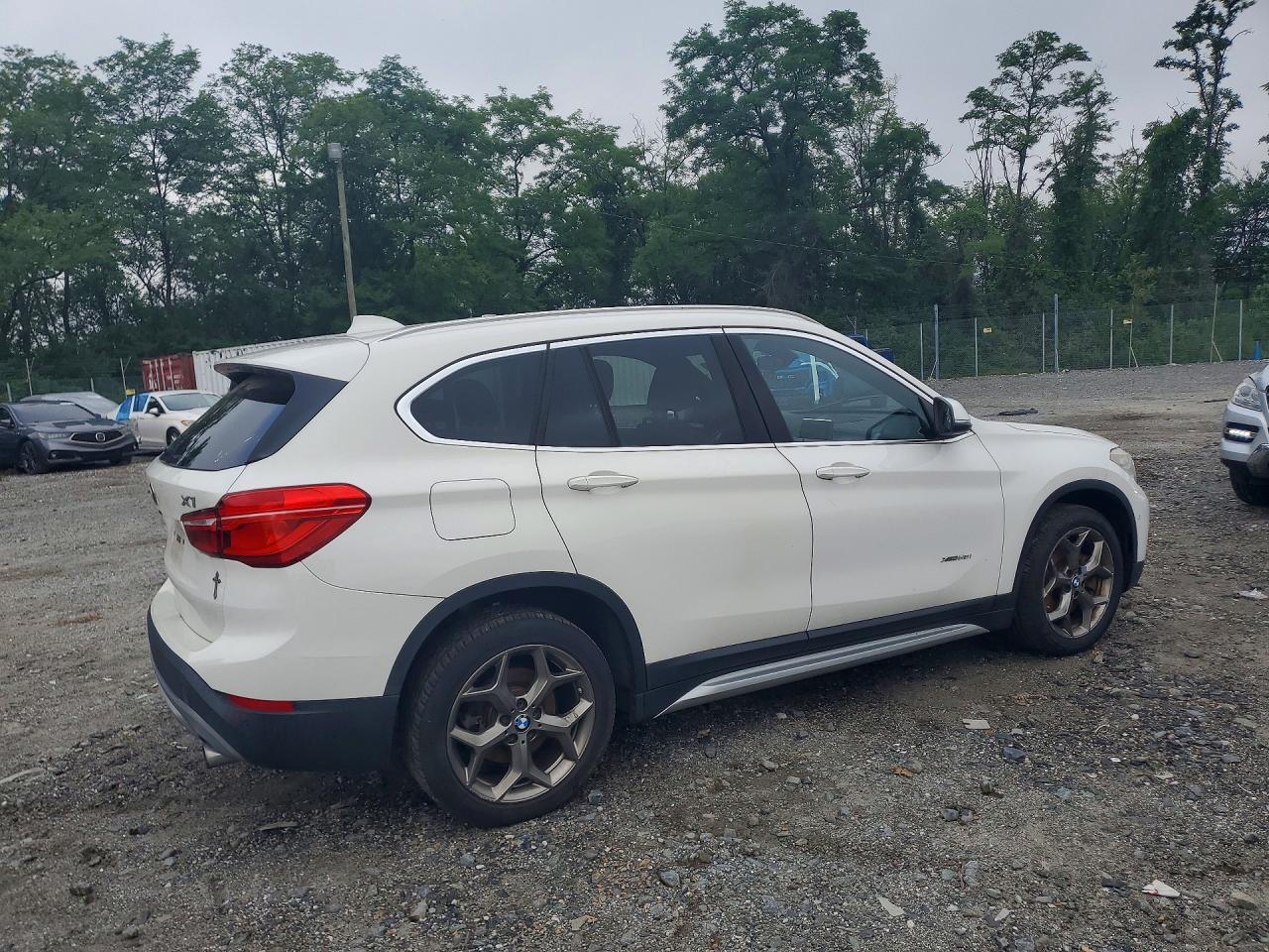 2016 BMW X1 XDRIVE28I — снимка 3