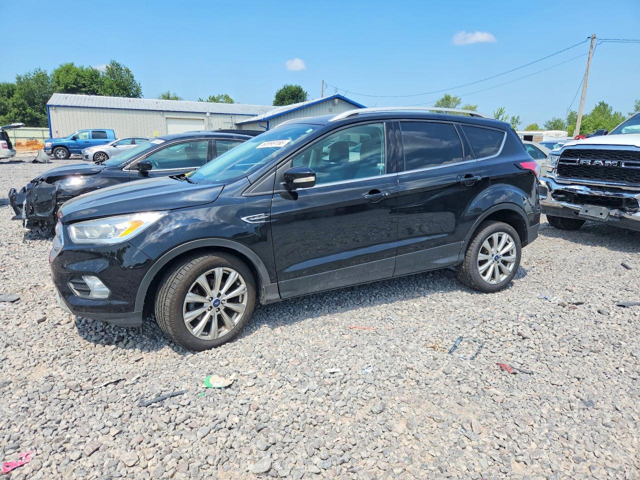 2017 FORD ESCAPE TITANIUM