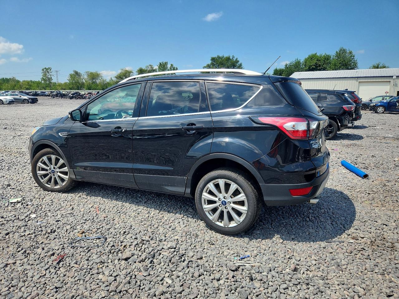 2017 FORD ESCAPE TITANIUM — снимка 2
