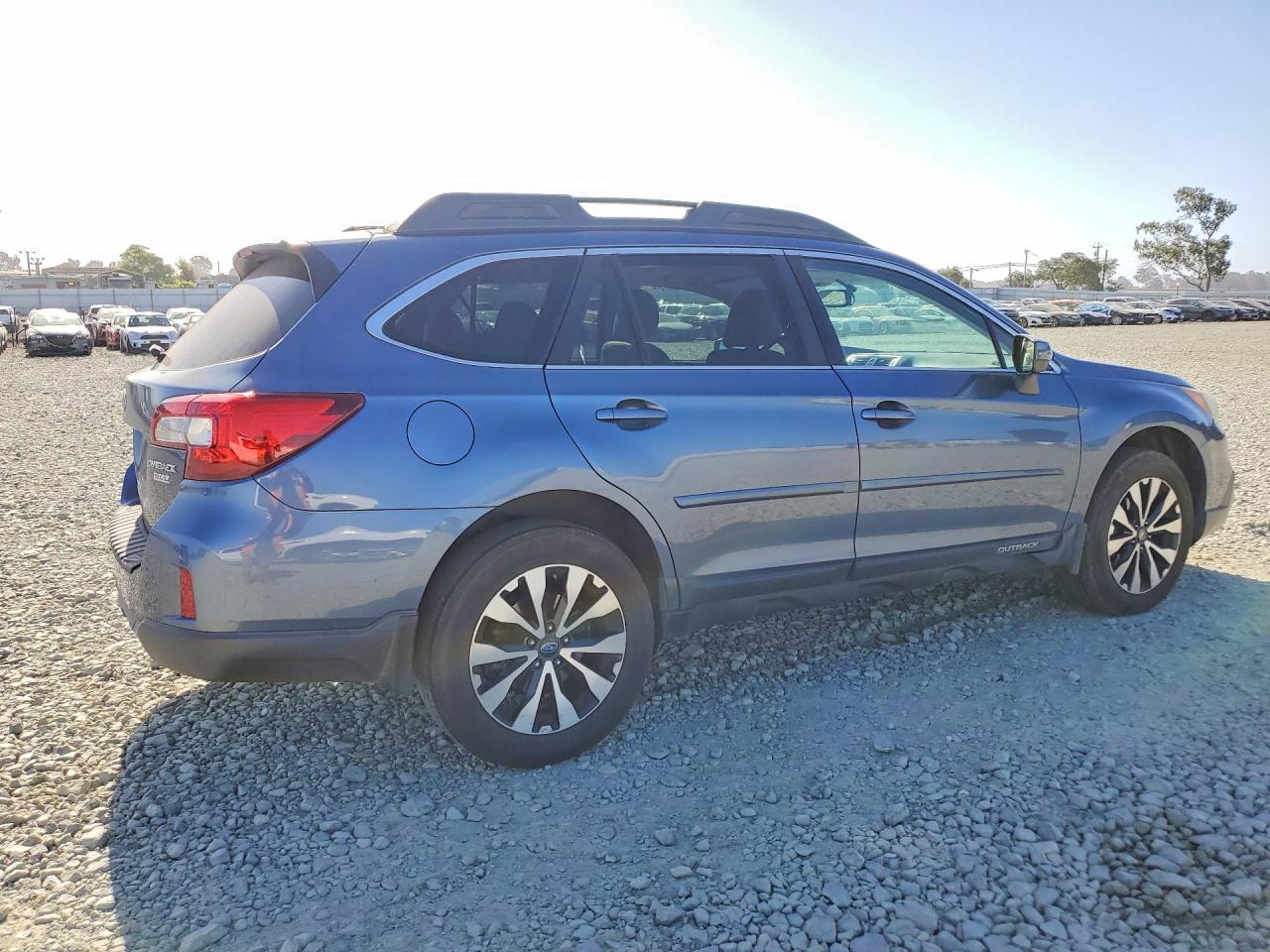 2015 SUBARU OUTBACK 2.5I LIMITED — снимка 3