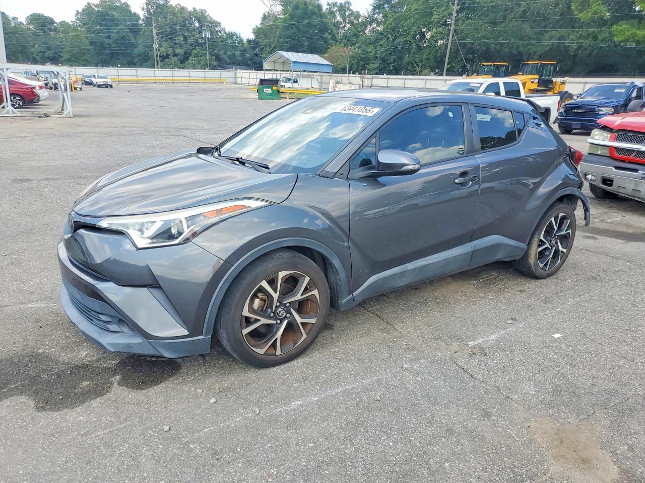 2019 TOYOTA C-HR XLE