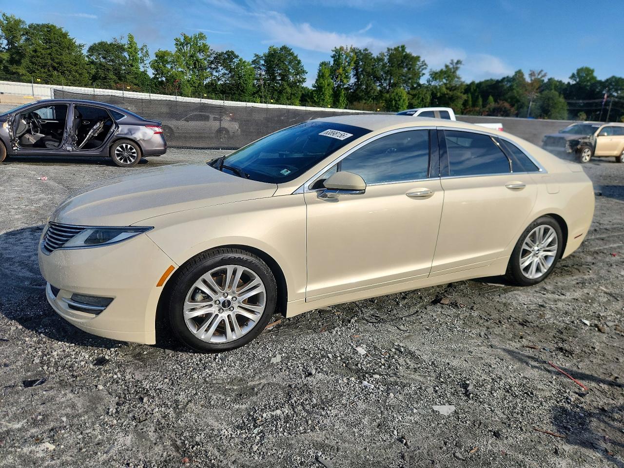 2016 LINCOLN MKZ