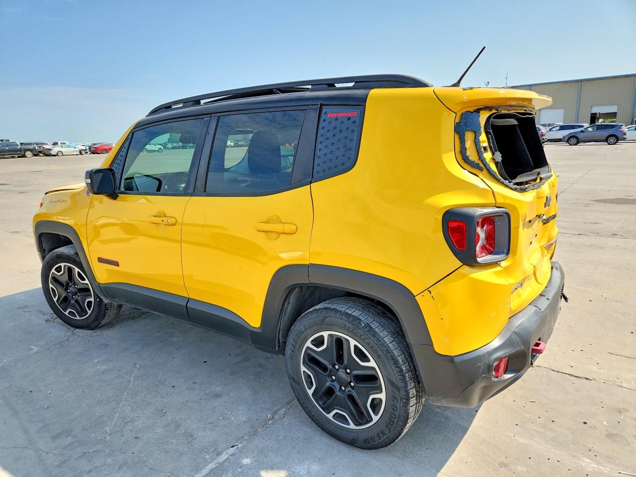 2016 JEEP RENEGADE TRAILHAWK — снимка 2