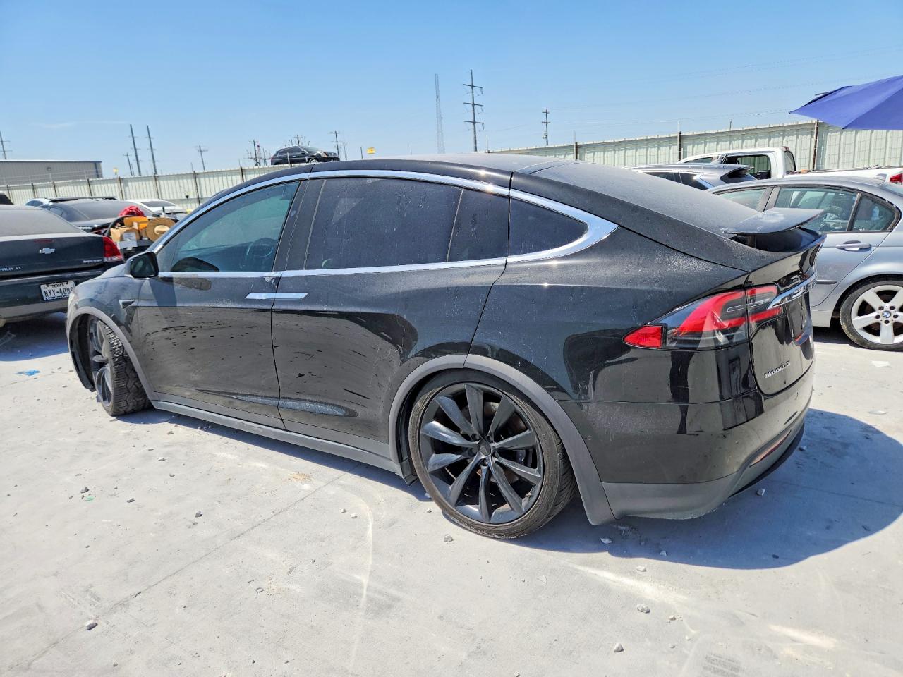 2017 TESLA MODEL X — снимка 2