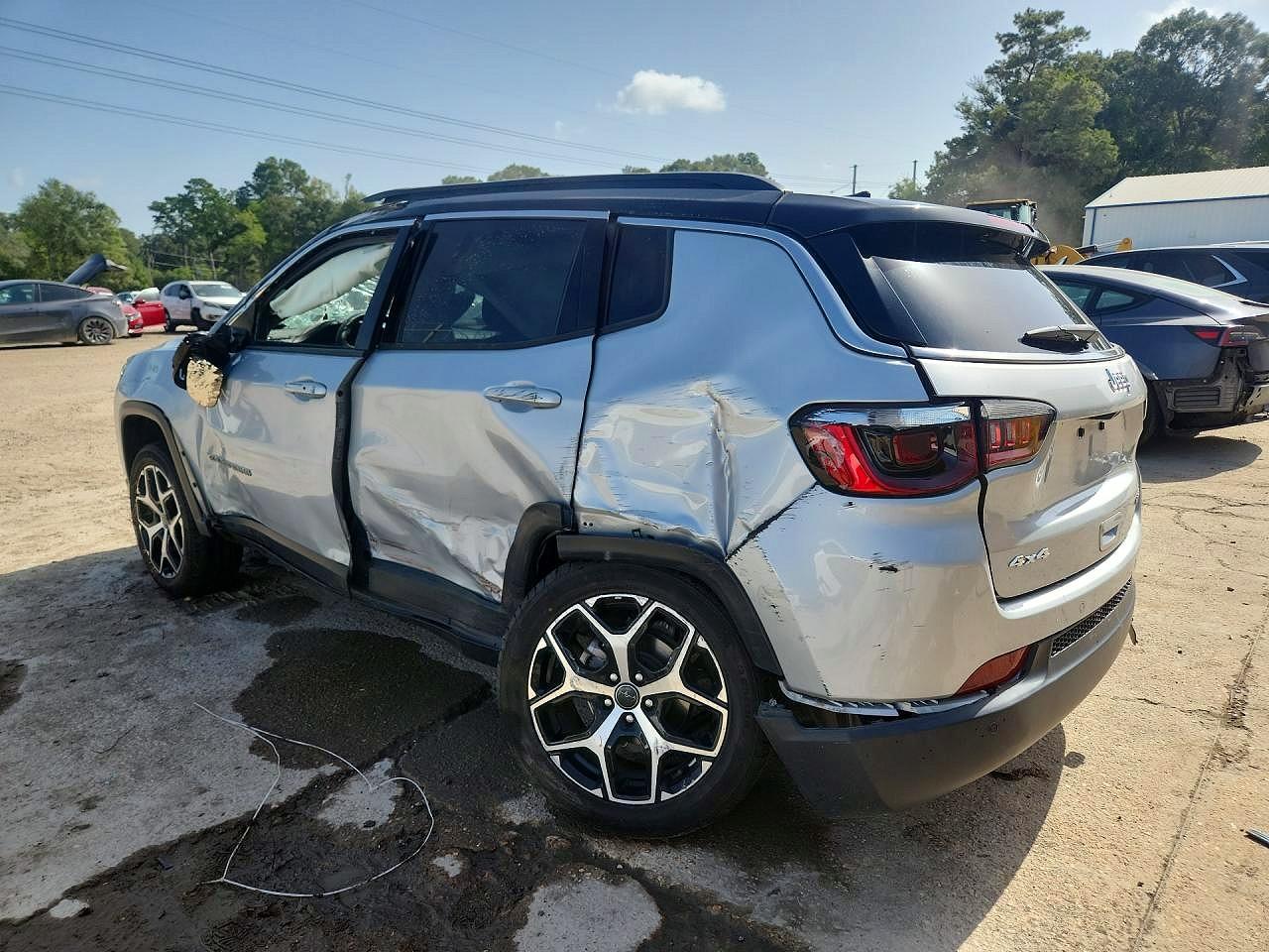 2025 JEEP COMPASS LIMITED — снимка 2