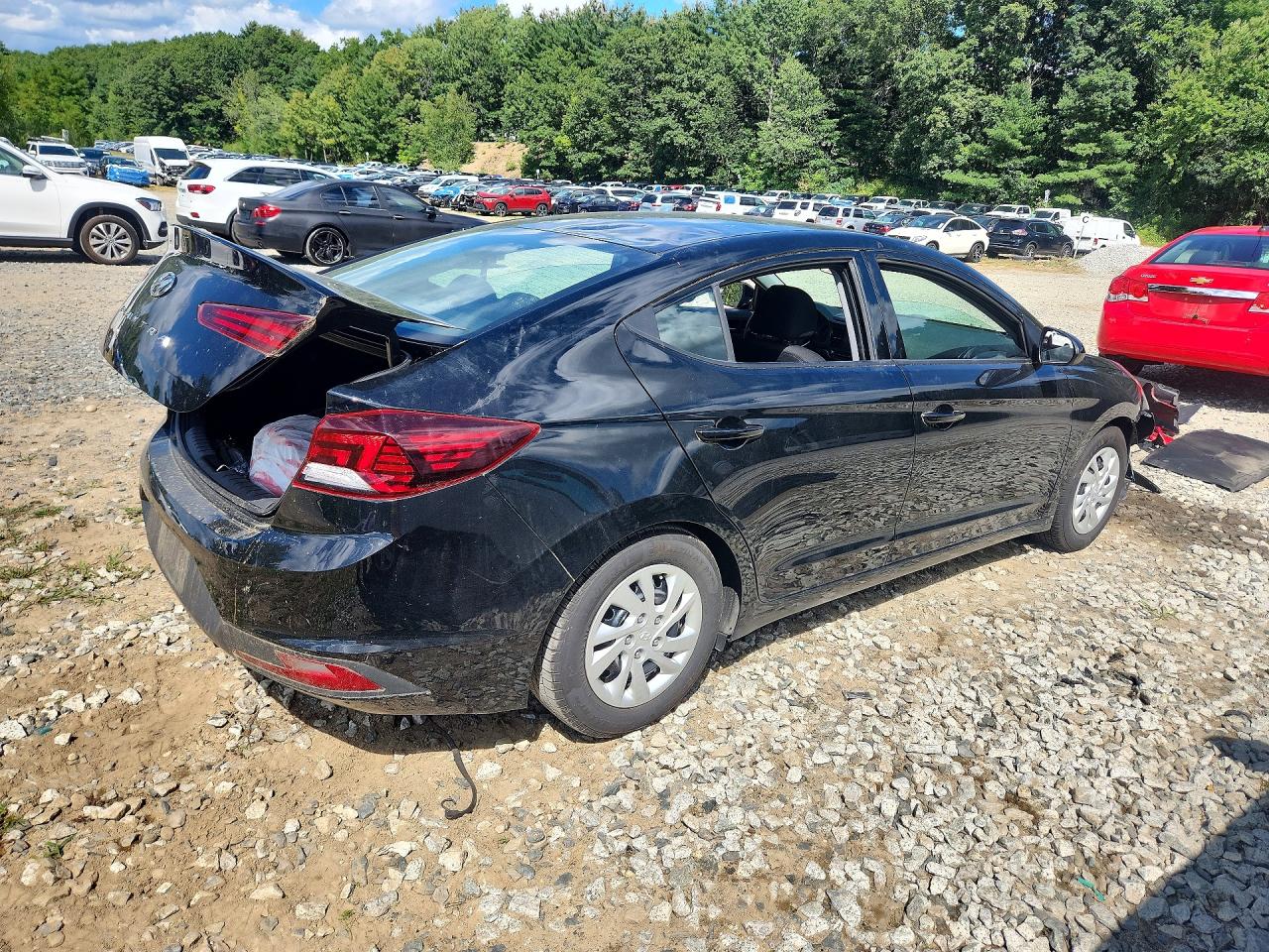 2019 HYUNDAI ELANTRA SE — снимка 3