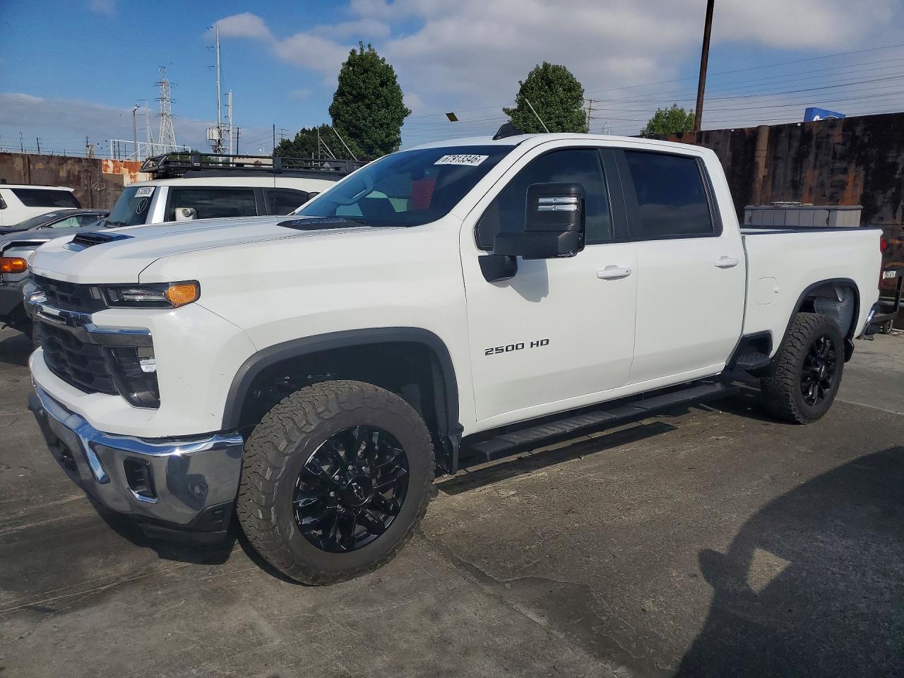 2025 CHEVROLET SILVERADO K2500 HEAVY DUTY LT
