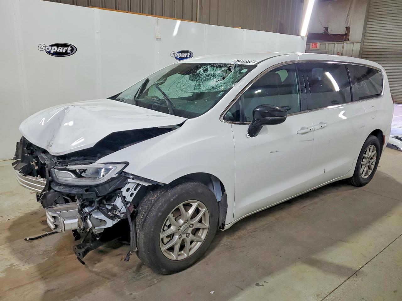 2025 CHRYSLER PACIFICA SELECT