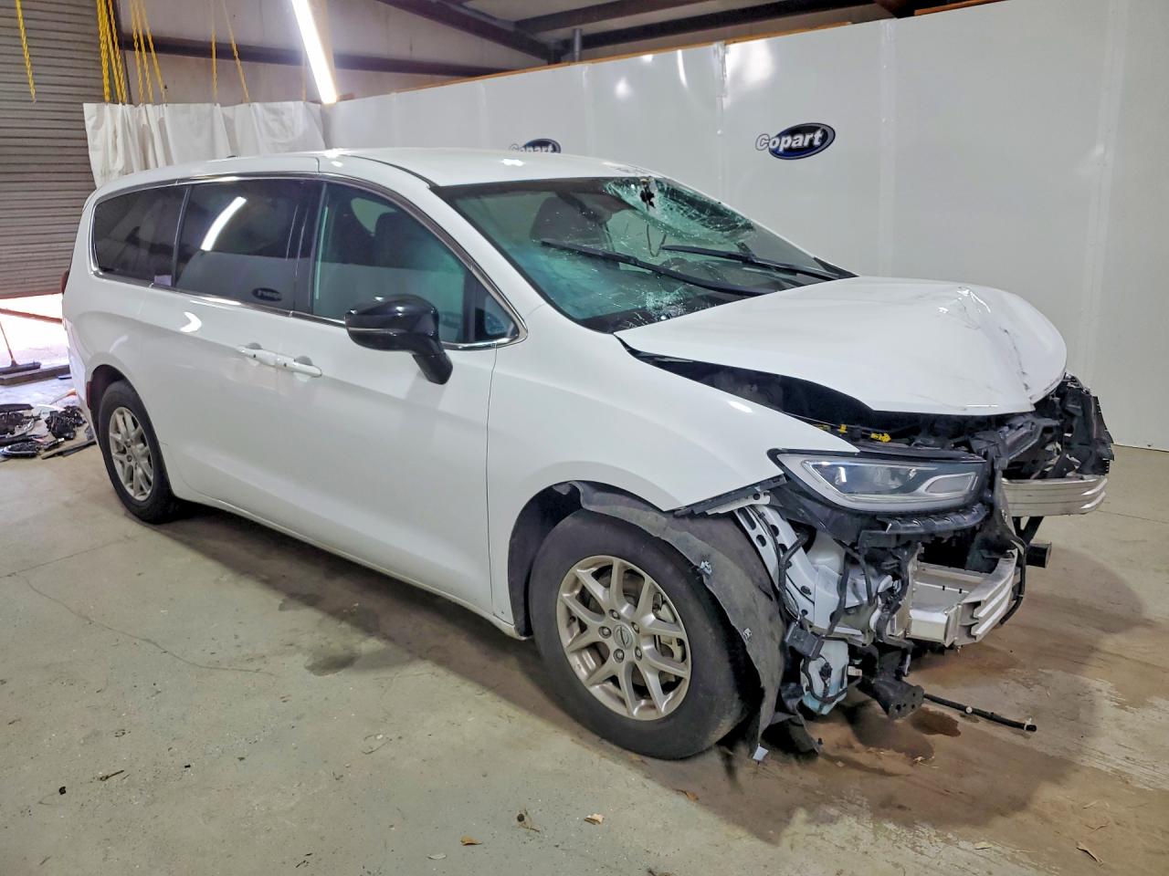 2025 CHRYSLER PACIFICA SELECT — снимка 4