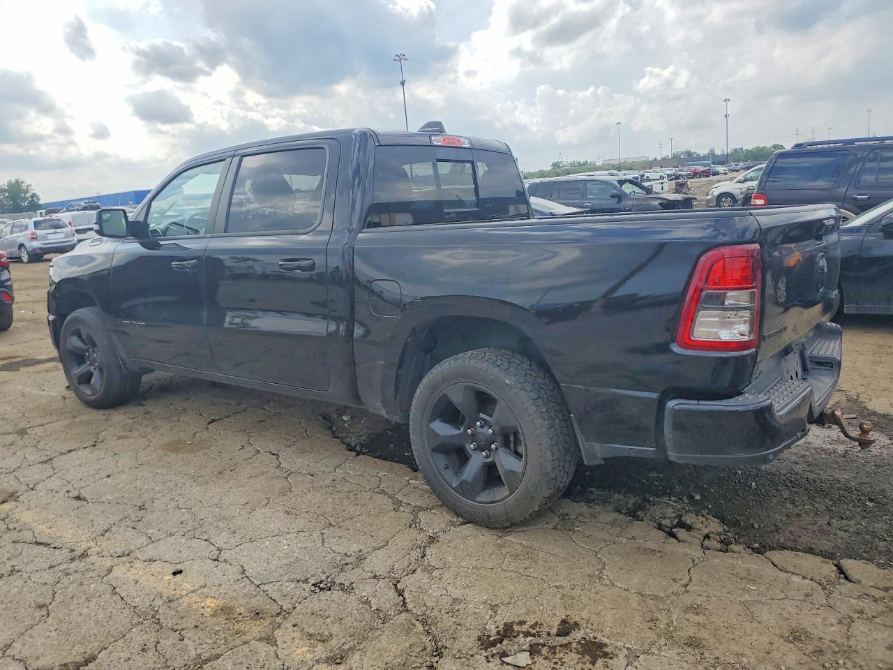 2019 RAM 1500 BIG HORN — снимка 2