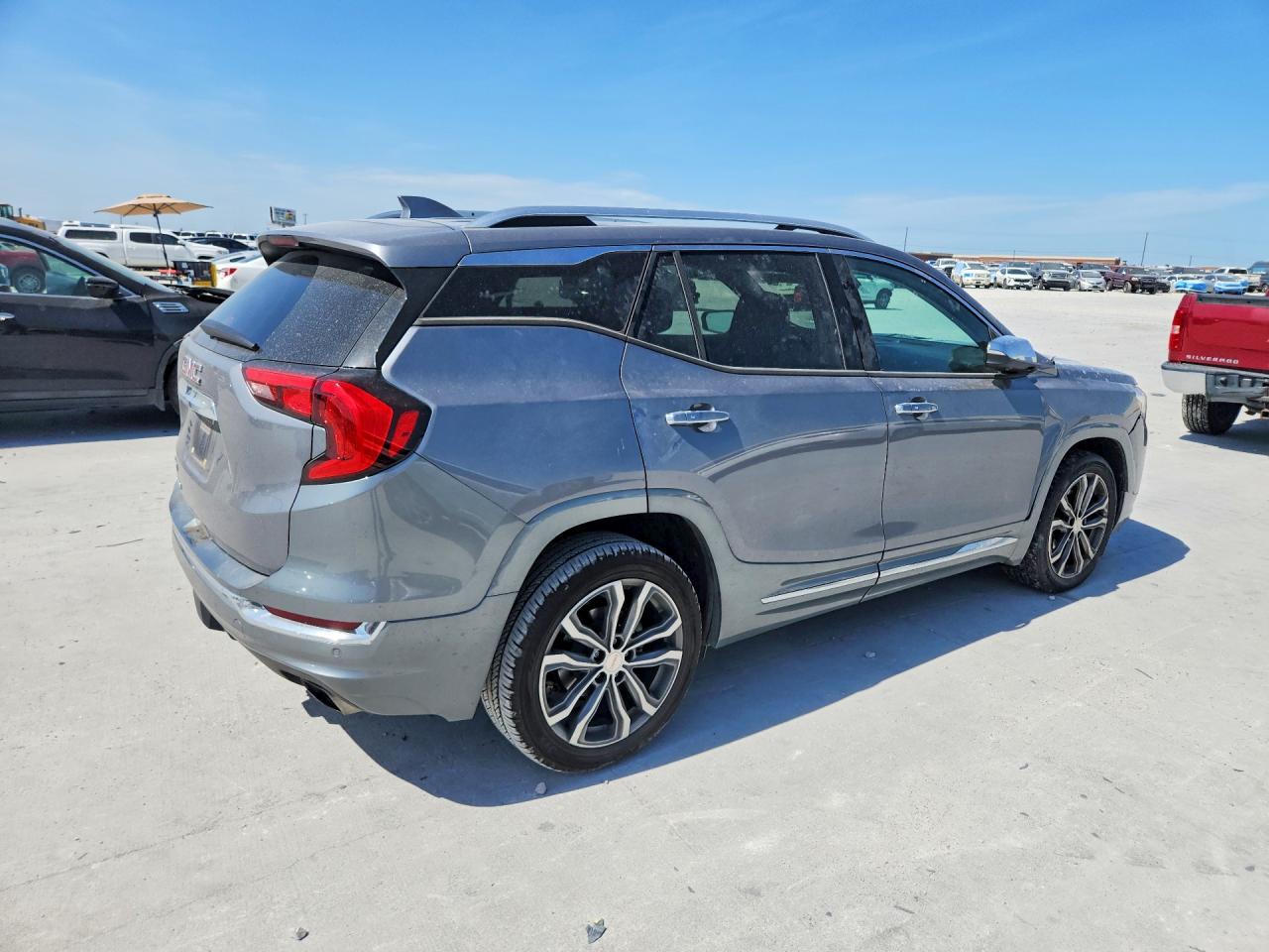 2020 GMC TERRAIN DENALI — снимка 3