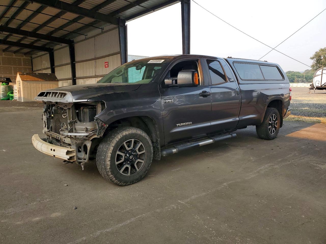 2016 TOYOTA TUNDRA SR5